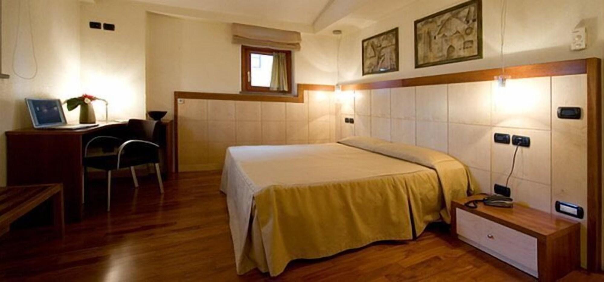 Hotel Perusia Perugia Esterno foto