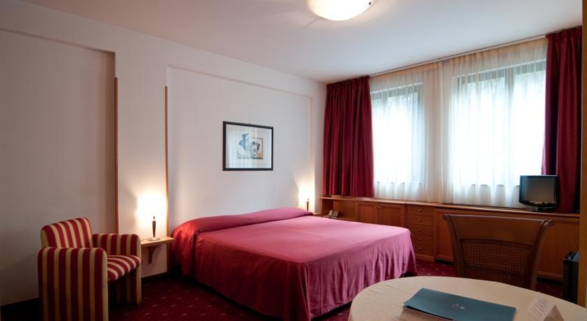Hotel Perusia Perugia Esterno foto