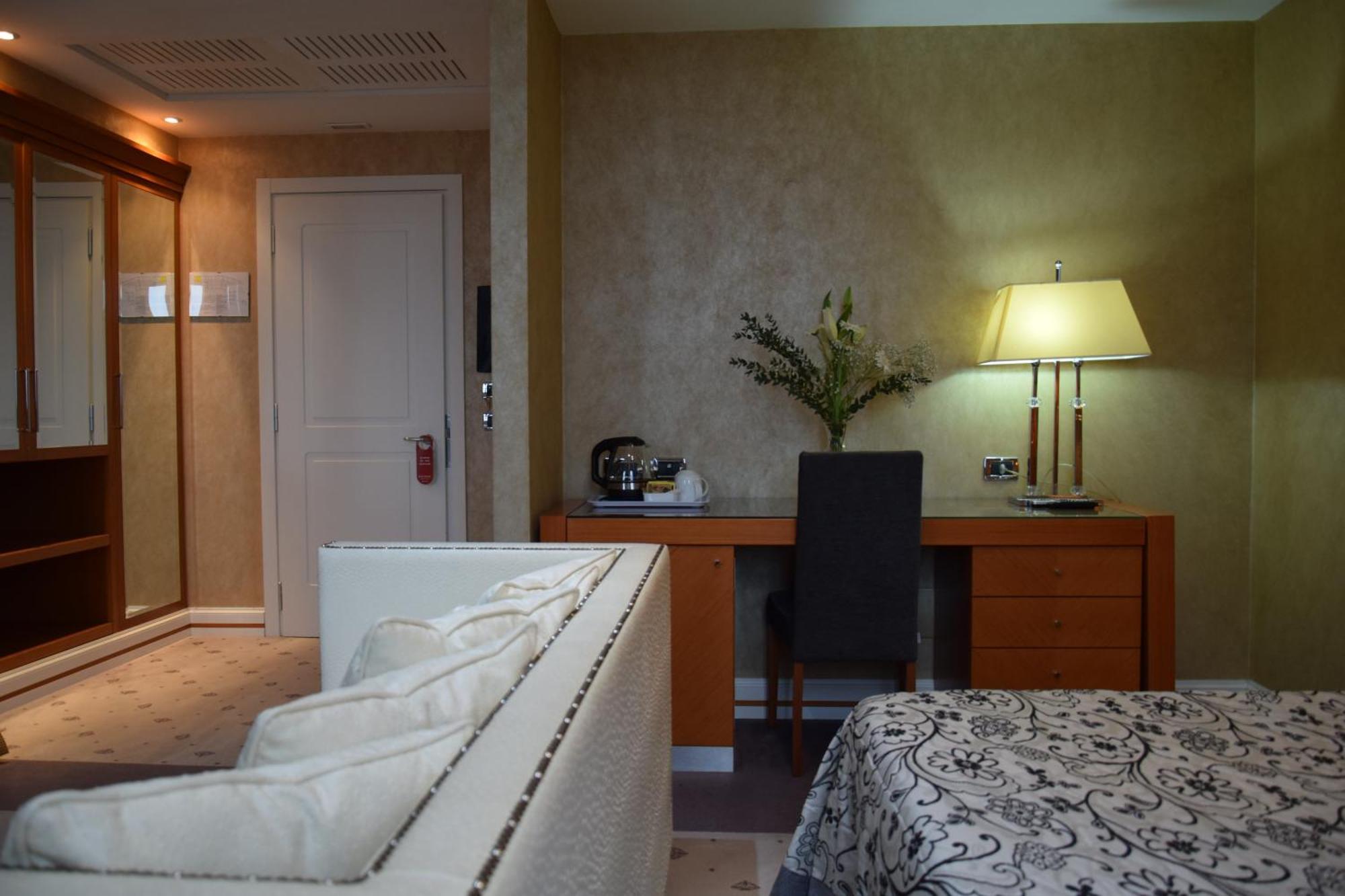 Hotel Perusia Perugia Esterno foto